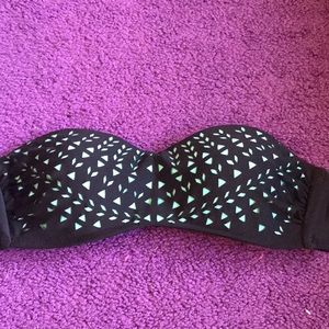 Aeropostale molded cup laser cut bikini top